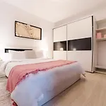 Albert Residence Authentic Old Town Suites & Parking Braşov