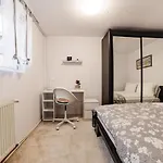 Apartament Albert Residence Premium Apartments With Complimentary Parking Save 23 Percent Off For Your Next Stay In Brasov Old Town Brașov