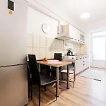 Apartament Albert Residence Premium Apartments With Complimentary Parking Save 23 Percent Off For Your Next Stay In Brasov Old Town *
