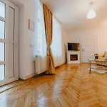 Albert Residence Premium Apartments With Complimentary Parking Save 23 Percent Off For Your Next Stay In Brasov Old Town Brașov