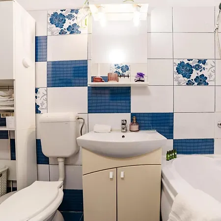 Albert Authentic Suites Brasov - Tampa View & Exclusive Guest Benefits *