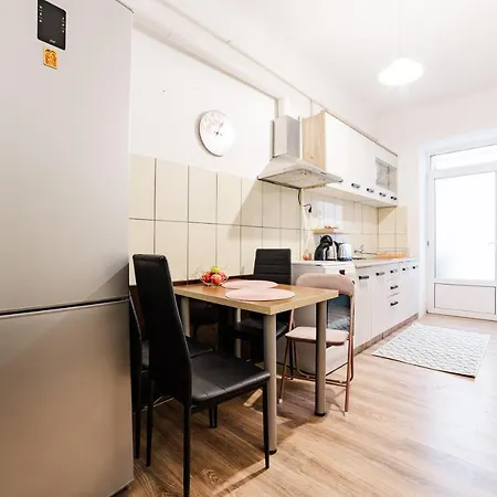 Apartamento Anastasia With Parking *