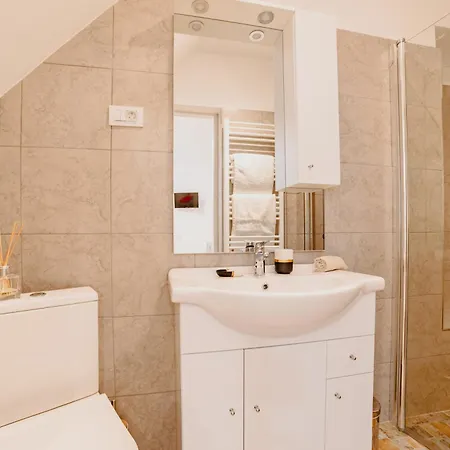 Albert Authentic Suites Brasov - Tampa View - Preferred Spa Rates & Exclusive Guest Benefits * Brasov