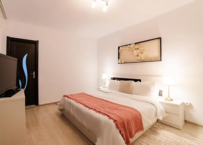 Albert Residence Old Town Premium Serviced Apartments In City Center With 24H Guest Service דירה *