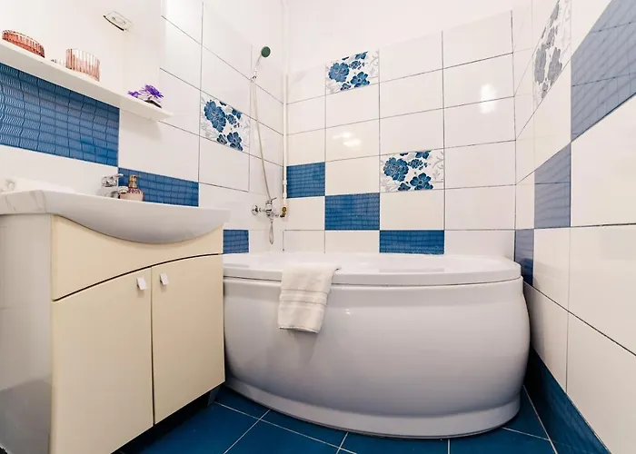 Albert Residence Old Town Premium Serviced Apartments In City Center With 24H Guest Service * בראשוב