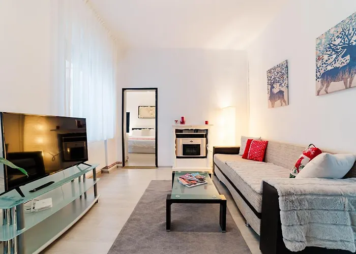 Albert Residence Old Town Premium Serviced Apartments In City Center With 24H Guest Service דירה