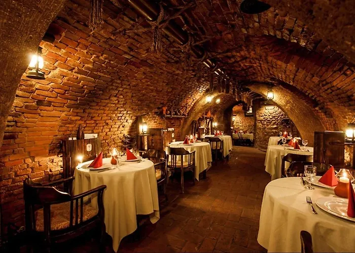 דירה Albert Residence Old Town Premium Serviced Apartments In City Center With 24H Guest Service בראשוב