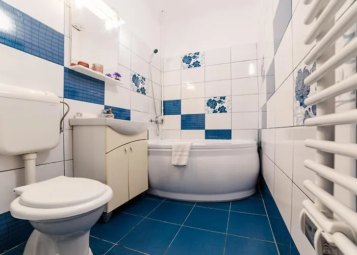 Albert Residence Old Town Premium Serviced Apartments In City Center With 24H Guest Service * בראשוב