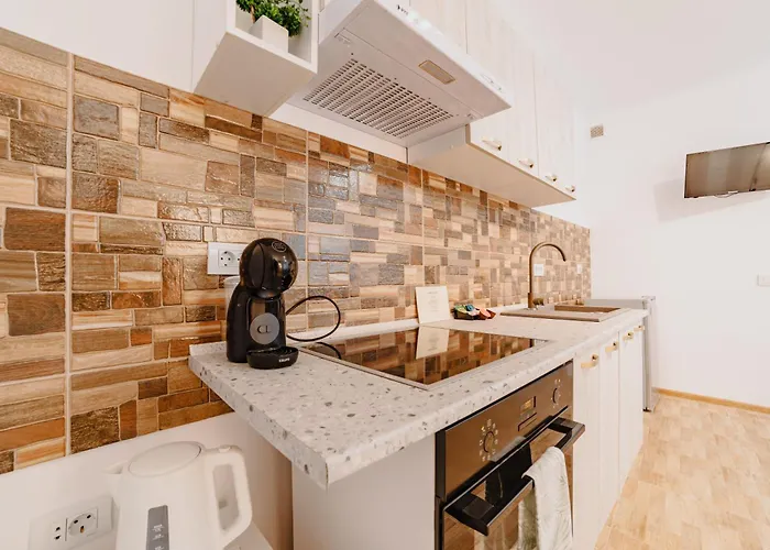 Albert Residence Old Town Premium Serviced Apartments In City Center With 24H Guest Service דירה *