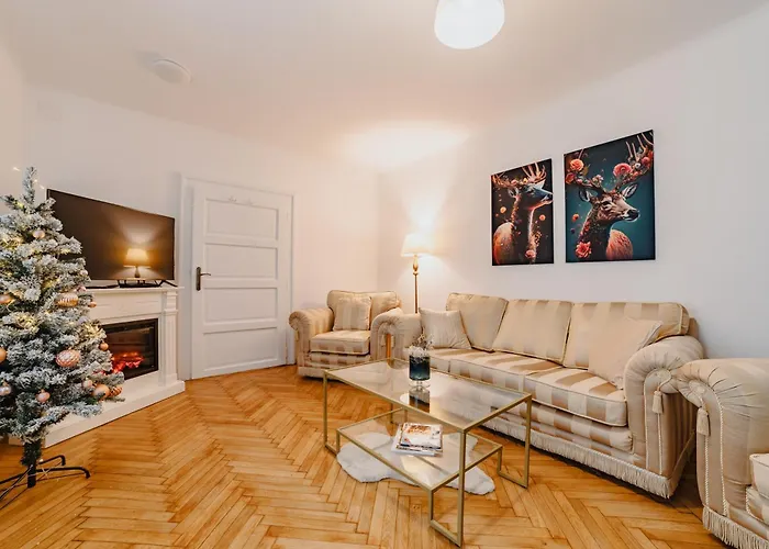 Albert Residence Brasov Historical City Center Premium Apartments & Complimentary Parking